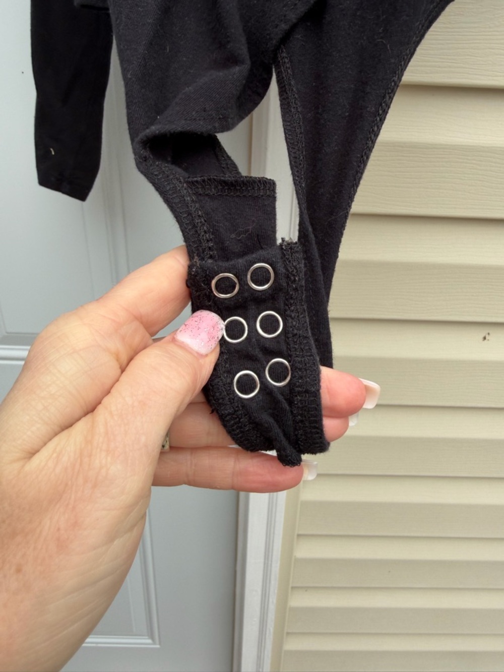 Guess Black Long-Sleeve Zip Bodysuit with Logo Sleeve xxl - Picture 3 of 9